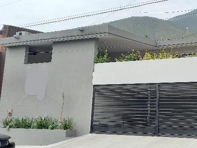 Casa En Venta, Cumbres 4 Sector, Al Poniente De Monterrey Nuevo León