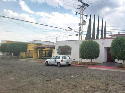 Casa Sola En Venta En Villas Del Mesón, Querétaro, Querétaro