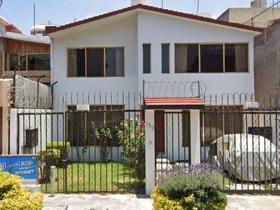 Remate Hipotecario; Increíble Casa En Venta En Paseos De Taxqueña, Coyoacan!!!!!