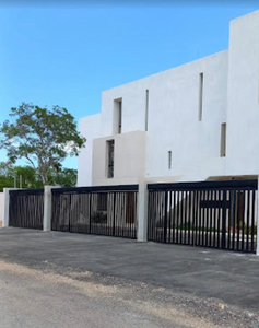Renta De Departamento Amueblado En Temozón Norte, Merida Yucatán.