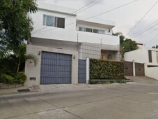 casa en venta en fraccionamiento en analco, cuernavaca morelos.