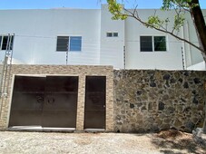 casa en venta en jiutepec centro - 4 habitaciones - 240 m2