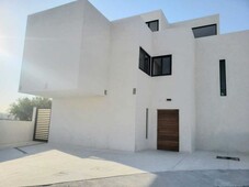 casa en venta proyecto minimalista en querétaro