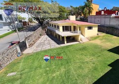 doomos. venta de casa, amplio jardín, brisas, temixco, morelosclave 3892