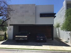 moderna casa en venta en coto al norte