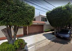 vendo casa a 5 min del centro de coyoacán remate