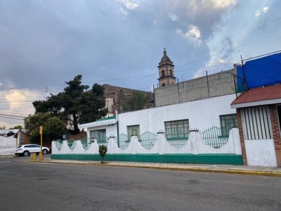 CASA EN VENTA EN ESQUINA DE UN SOLO PISO EN TOLUCA FRANCISCO MURGUÍA NEGOCIO