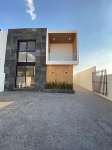 Venta Casa en Lomas de Juriquilla, Querétaro