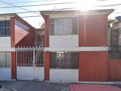 Casa en venta Valle Diez Mil Humos 10, Mz 044, Valle De Aragon 1ra Secc, 57100 Cdad. Nezahualcóyotl, Méx., México
