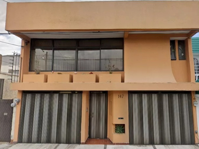 Maravillosa Oportunidad En Remate Bancario, Casa A La Venta En Naucalpan. No Creditos