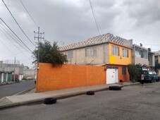 en venta, casa en esquina, lomas de tecamac - 5 recámaras - 3 baños