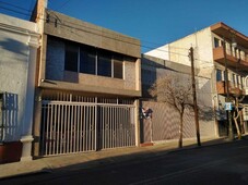 hermosa y super amplia casa en venta en el centro de la ciudad