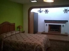 1 cuarto, 30 m casa en renta en col. manzanares mx17-cp2621