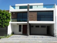 4 cuartos, 404 m casa en venta en lomas de angelopolis i mx18-fa9683