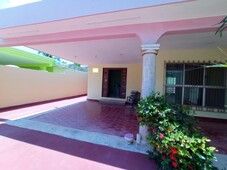 Casa en venta en Pedregal de Tanlum en zona poniente de Merida Yucatan de 3 recamaras