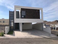 Hermosa propiedad en venta en Zona de Valle Escondido