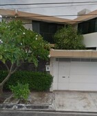 venta casa costa de oro 4.2 millones en buenas condiciones rec. planta baja