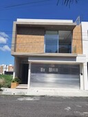 VENTA DE CASA EN COSTA DE ORO JUNTO A PARQUE | ARLETTE FLORES