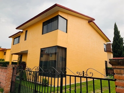 Casa en condominio en renta Quintas De San Jerónimo, Calle Puerto De Guaymas, San Jeronimo Chicahualco, Metepec, Estado De México, México
