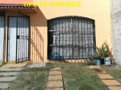Casa en venta Cerrada B. De Girasoles No 5, Unidad San Buenaventura, San Buenaventura, Edomex, México