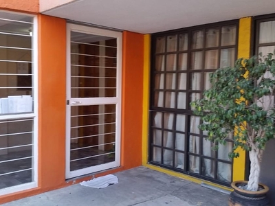 Departamento en renta Viveros Del Rocío 7, Mz 011, Habitacional Viveros De La Loma, Tlalnepantla De Baz, Estado De México, México