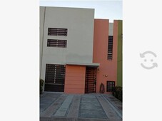 casa en renta en zona dorada