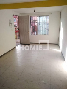 Cómodo departamento con patio en Fraccionamiento San Buenaventura, Ixtapaluca