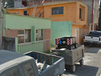 Casa en venta Andador Poniente, Celanese, Toluca, México, 50010, Mex