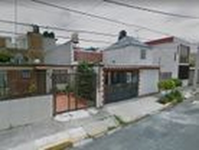Casa en venta Calle De La Santa Veracruz 59, Santa Mónica, Fracc Valle De Santa Mónica, Tlalnepantla De Baz, México, 54057, Mex