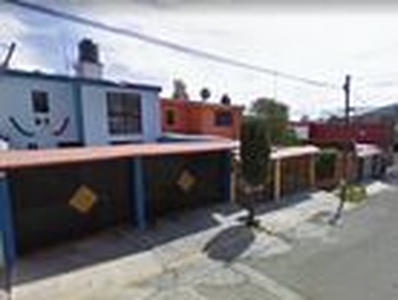 Casa en venta Calle Sierra Torrecillas 8, Parque Res Coacalco 1ra Secc, Coacalco De Berriozábal, México, 55720, Mex