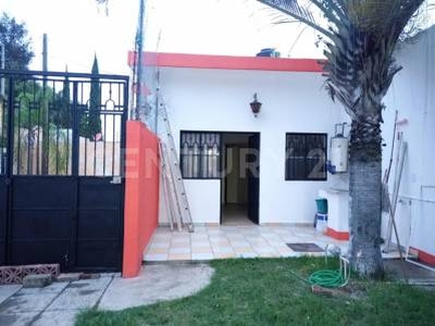 Casa en Venta En Colonia Santa Fe; Tlajomulco de Zúñiga.