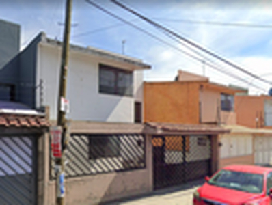 Casa en venta Independencia No. 710, San Lorenzo Tepatitlán, Toluca, Edo. Mex, 50010, San Lorenzo Tepaltitlán Centro, Toluca, Edo. De México, Mexico