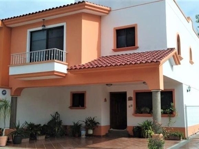 Casas en renta - 190m2 - 3 recámaras - Plaza Villahermosa - $31,500