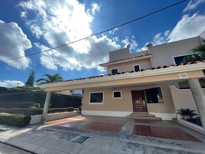 Casas en renta - 400m2 - 3 recámaras - Villahermosa - $25,000