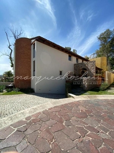 Casas en venta - 1280m2 - 4 recámaras - Valle Real - $45,000,000