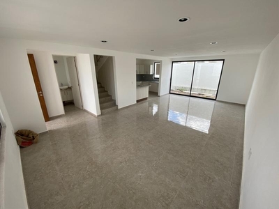 Casas en venta - 128m2 - 4 recámaras - El Mirador - $3,050,000