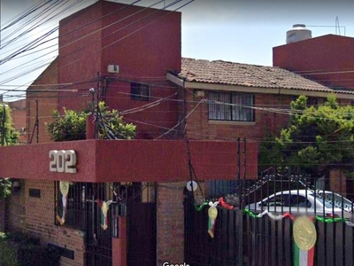 Casas en venta - 228m2 - 3 recámaras - Toluca - $417,027