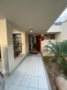 Casas en venta - 230m2 - 4 recámaras - Aguascalientes - $5,690,000
