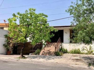 Casas en venta - 400m2 - 6+ recámaras - Monterrey - $7,900,000
