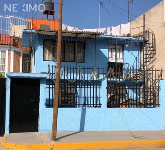 Casas en venta - 57m2 - 3 recámaras - Unidad Vicente Guerrero - $1,670,000