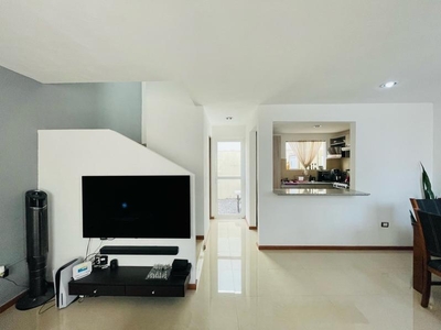 Casas en venta - 90m2 - 2 recámaras - Querétaro - $1,550,000