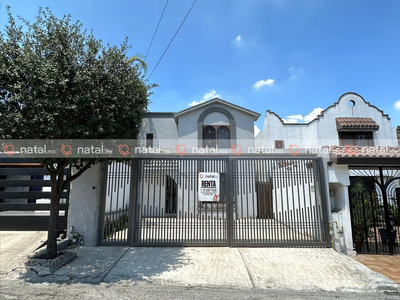Casa En Renta Equipada Cumbres Santa Clara Primer Sector Monterrey