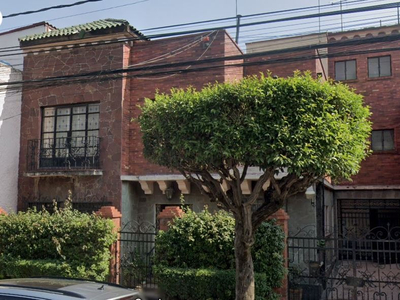 Casa En Venta En La Colonia Narvarte Poniente, Benito Juarez, Gran Precio De Remate Bancario