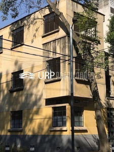 Casa En Venta / Renta, Buena Esquina Totalmente Remodelada