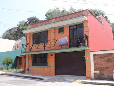 Venta Casa 5 Ambientes Maguellitos