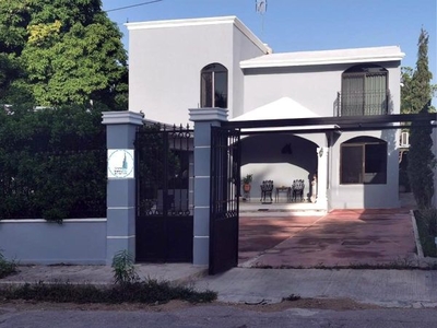 Casa - Mérida Centro CEHNBECH ESPECTACULAR PROPIEDAD (VC-1773)