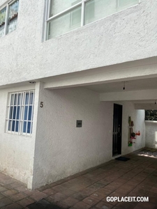 En Renta, Casa en condominio a una calle de Picacho Ajusco - 3 baños - 125 m2