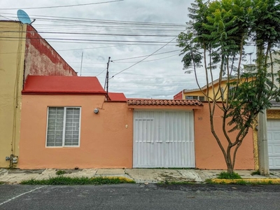 Casa en renta Bosques De Colón, Toluca De Lerdo, Estado De México, México