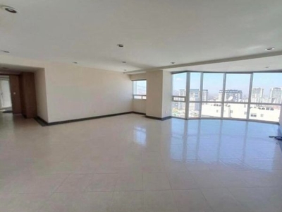 DEPARTAMENTO EN RESIDENCIAL LOS SAUCES, AV. JESUS DEL MONTE