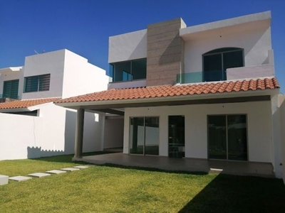 Exclusivo residencial en PREVENTA en Lomas de Jiutepec, Morelos